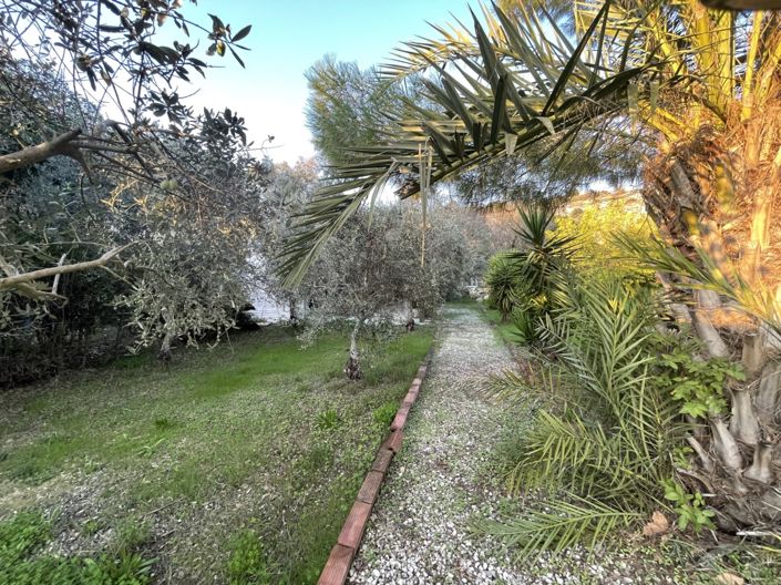 Image No.29-3 Bed House for sale