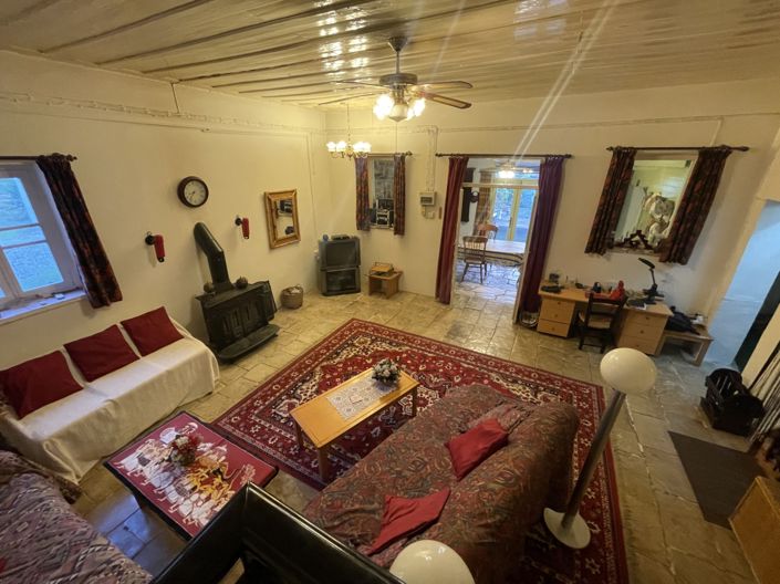 Image No.8-3 Bed House for sale