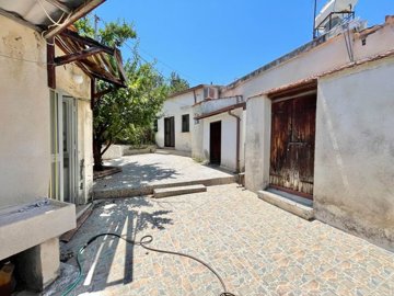 traditional-bungalow-for-sale-paphos-cyprus9