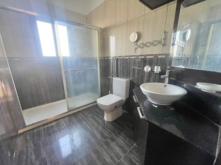 Image No.16-Appartement de 4 chambres à vendre à Paphos