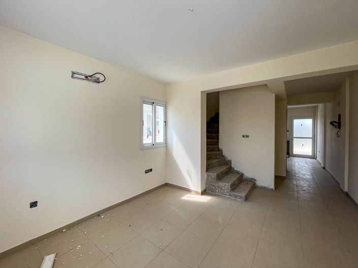 Image No.5-3 Bed House for sale