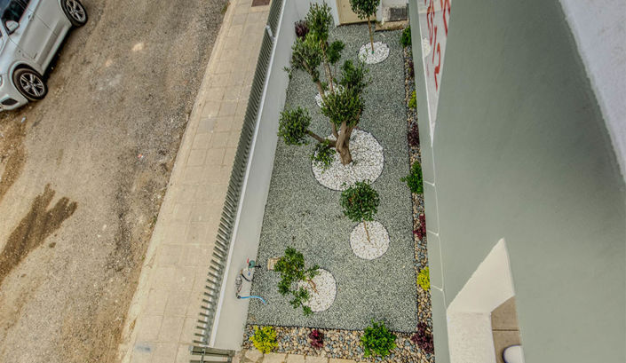 Image No.18-4 Bed House for sale