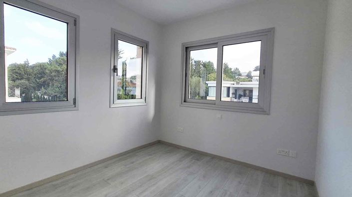 Image No.22-2 Bed Apartment for sale