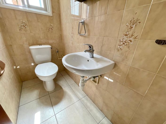 Image No.8-3 Bed Apartment for sale