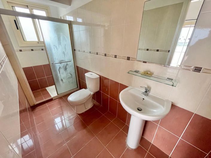 Image No.12-2 Bed Apartment for sale