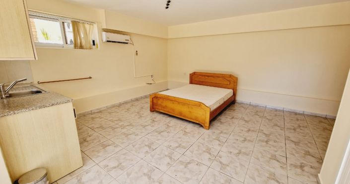 Image No.42-4 Bed House for sale