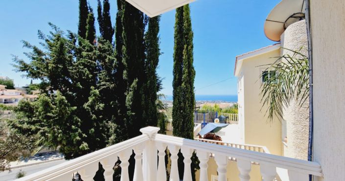 Image No.6-4 Bed House for sale