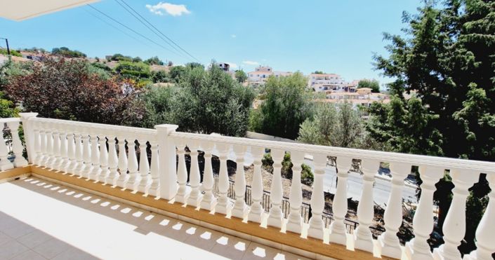 Image No.11-4 Bed House for sale