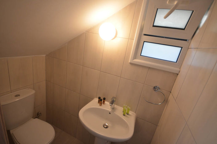 Image No.31-3 Bed House for sale