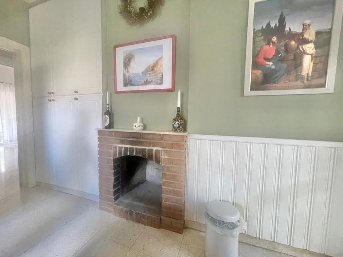 Image No.11-3 Bed House for sale