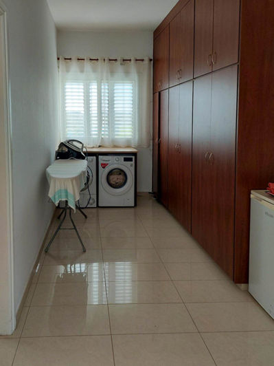 Image No.14-3 Bed House for sale