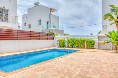 key-ready-villa-for-sale-agia-napa-cyprus16