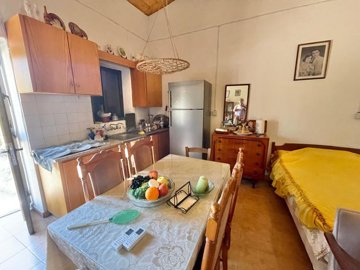 traditional-bungalow-for-sale-paphos-cyprus3