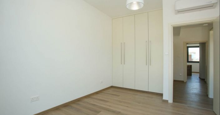 Image No.22-3 Bed House for sale