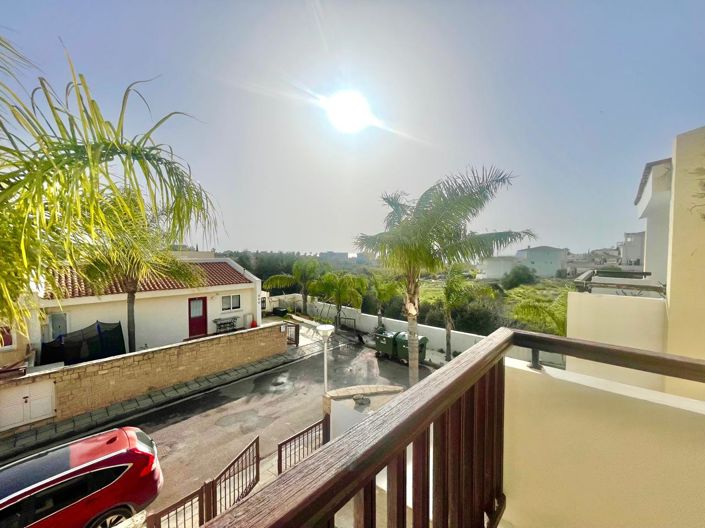 Image No.2-2 Bed House for sale