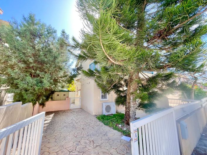 Image No.3-2 Bed House for sale