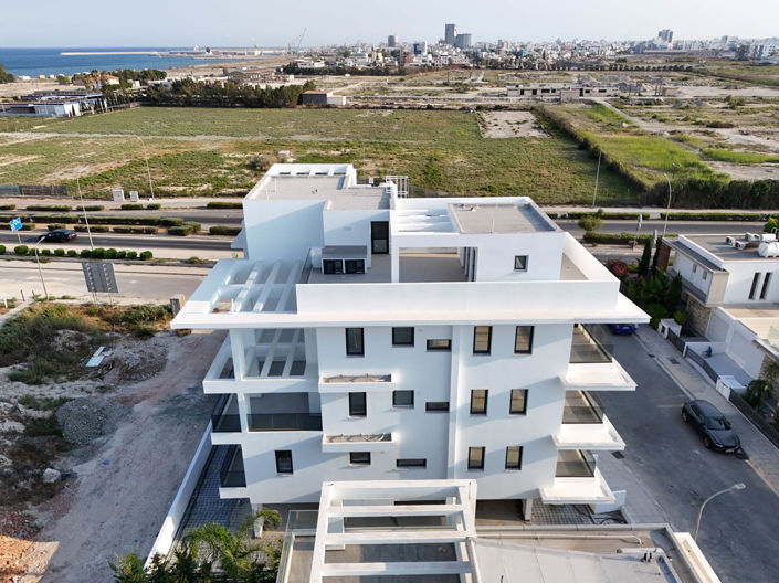 Image No.16-2 Bed Apartment for sale