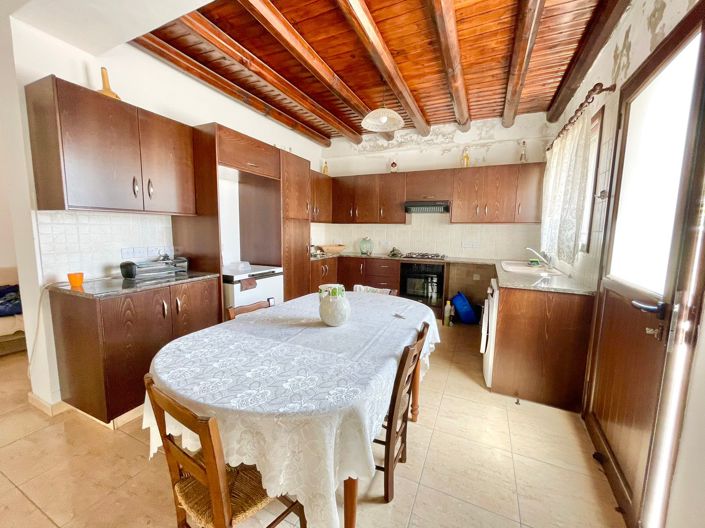 Image No.13-3 Bed House for sale