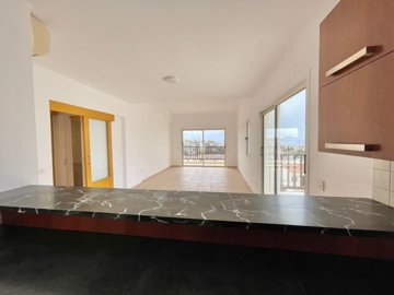 56abba50-d490-4182-9a86-e6a3d6c0240a