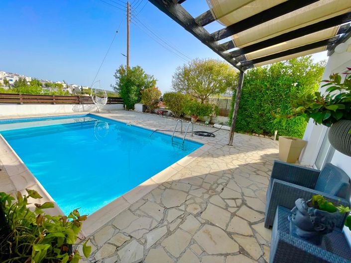 Image No.3-4 Bed House for sale