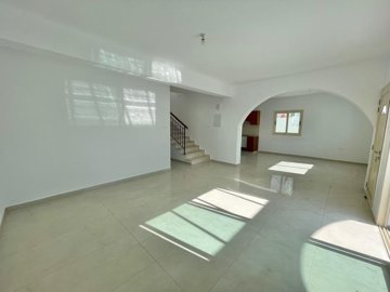 892f36c9-bedd-4dcf-a782-4dfe7f084b97