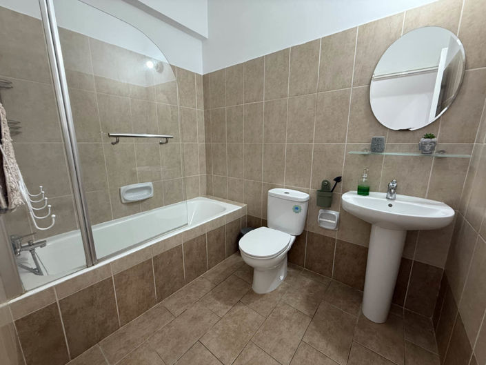 Image No.19-2 Bed Apartment for sale