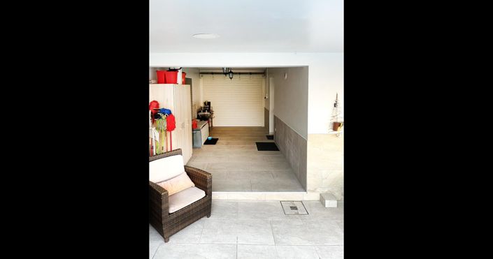 Image No.16-4 Bed House for sale