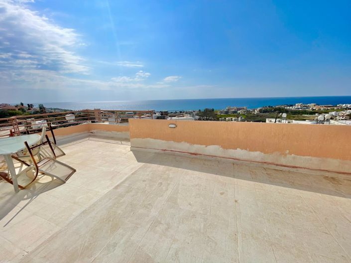 Image No.5-3 Bed House for sale