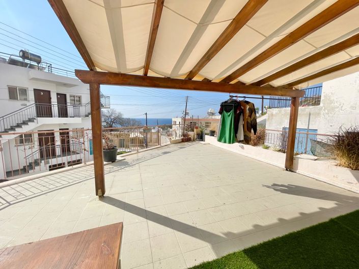 Image No.6-3 Bed House for sale