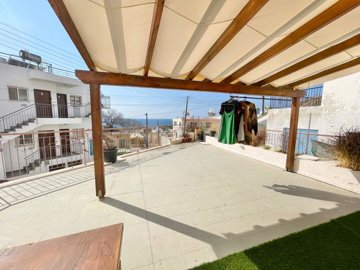 key-ready-sea-view-villa-for-sale-paphos-cypr