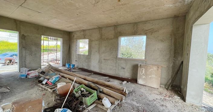 Image No.7-4 Bed House for sale