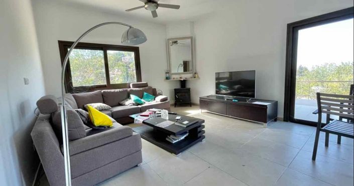 Image No.6-2 Bed House for sale