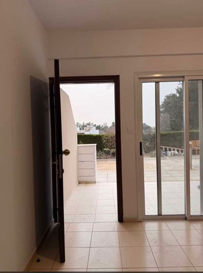 Image No.3-2 Bed House for sale