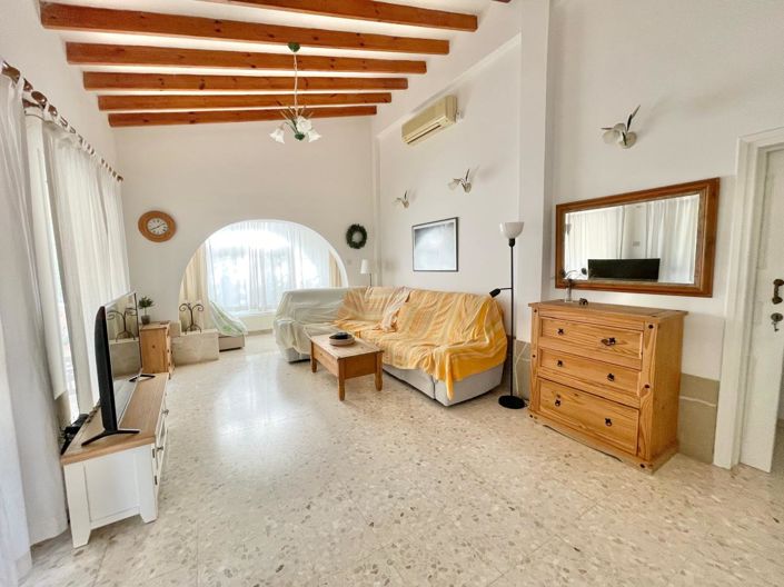 Image No.16-3 Bed House for sale