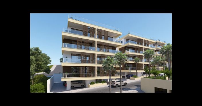 Image No.11-3 Bed House for sale