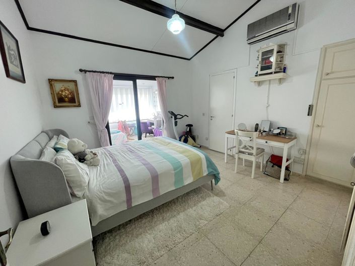 Image No.14-House for sale