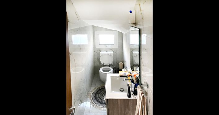 Image No.20-4 Bed House for sale