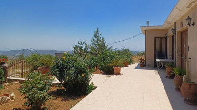 key-ready-villa-for-sale-limassol-cyprus1