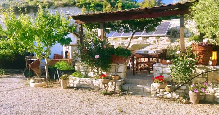 Image No.25-2 Bed House for sale