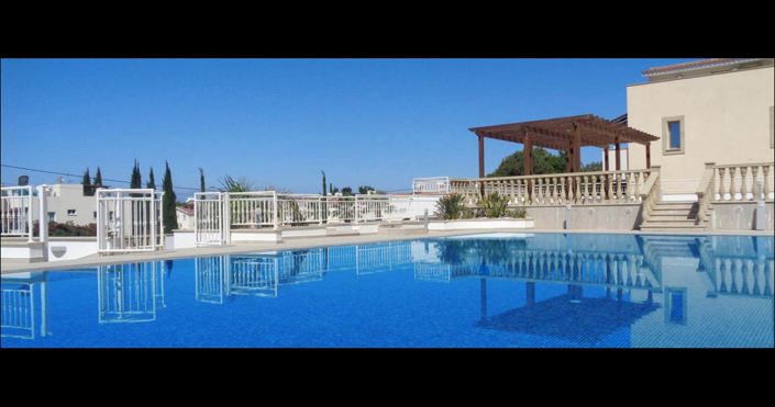 Image No.9-2 Bed Apartment for sale