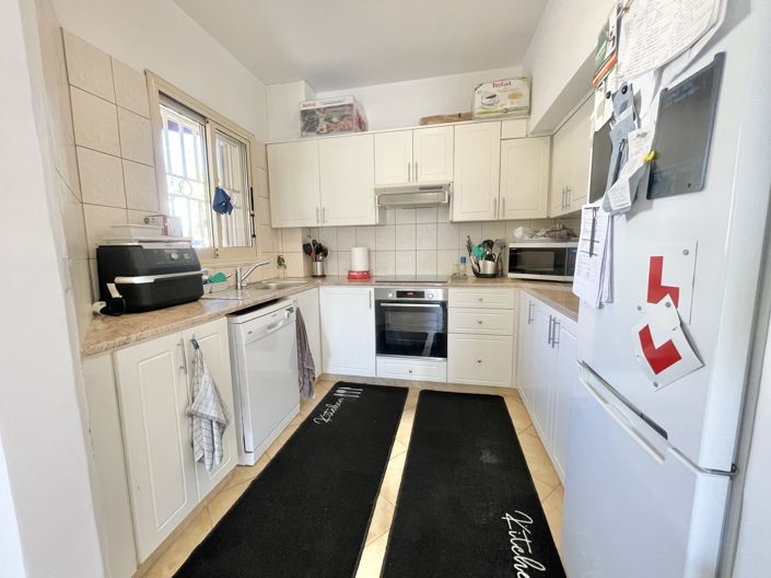 Image No.3-3 Bed House for sale