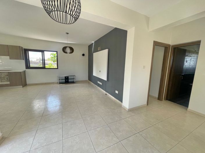 Image No.17-4 Bed Apartment for sale