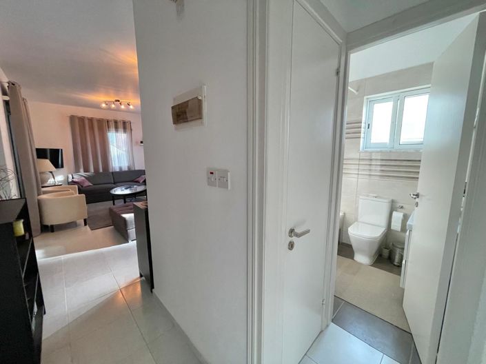 Image No.8-2 Bed Apartment for sale