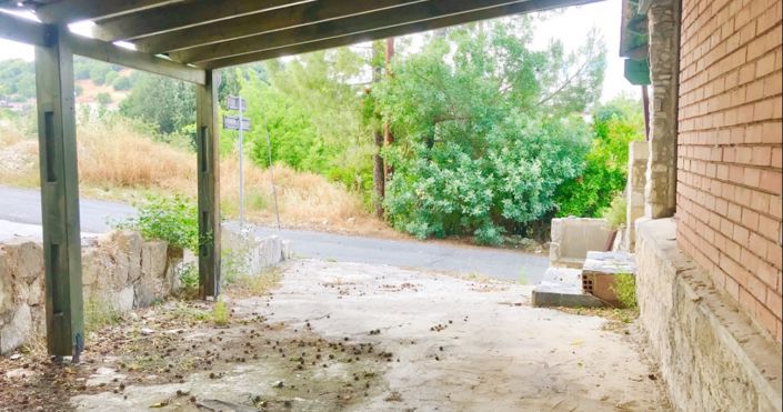 Image No.4-2 Bed House for sale