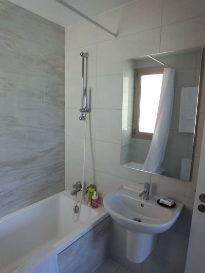 Image No.11-2 Bed House for sale