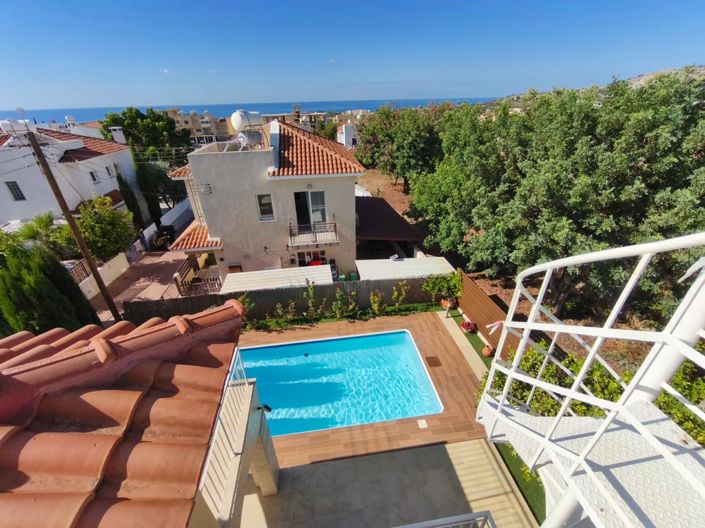 Image No.3-3 Bed House for sale