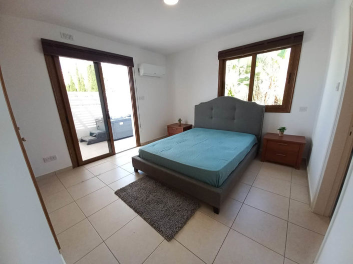 Image No.18-2 Bed Apartment for sale