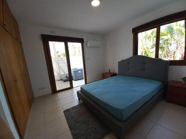 Image No.19-2 Bed Apartment for sale