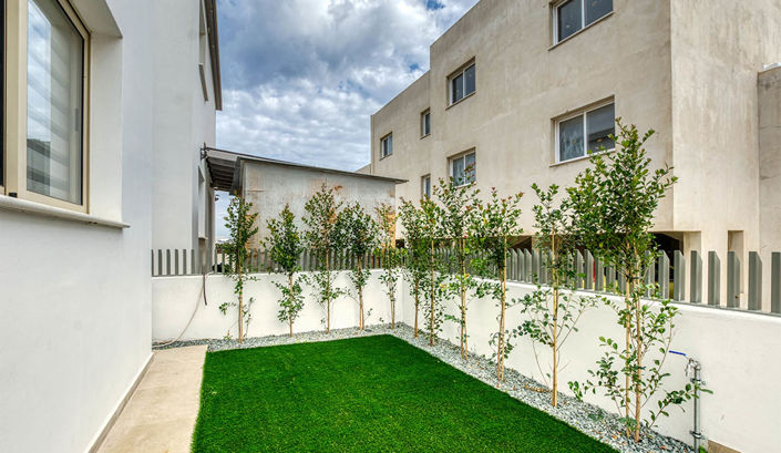 Image No.22-4 Bed House for sale