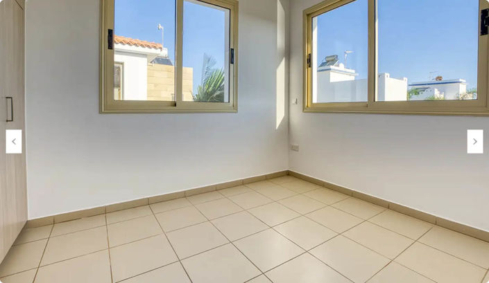 Image No.14-3 Bed House for sale